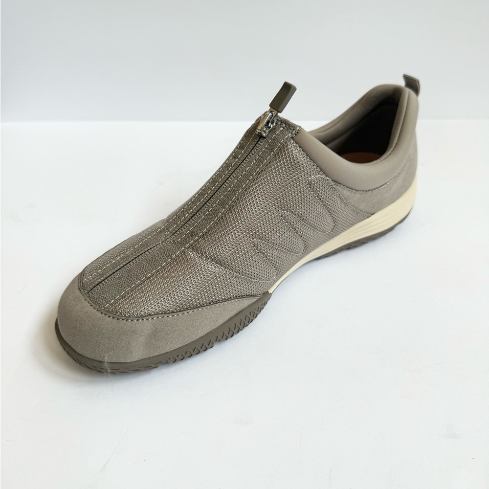 Easy Spirit Be Strong - Womens 9.5 Taupe Slip on Medium Brand New in Box‎